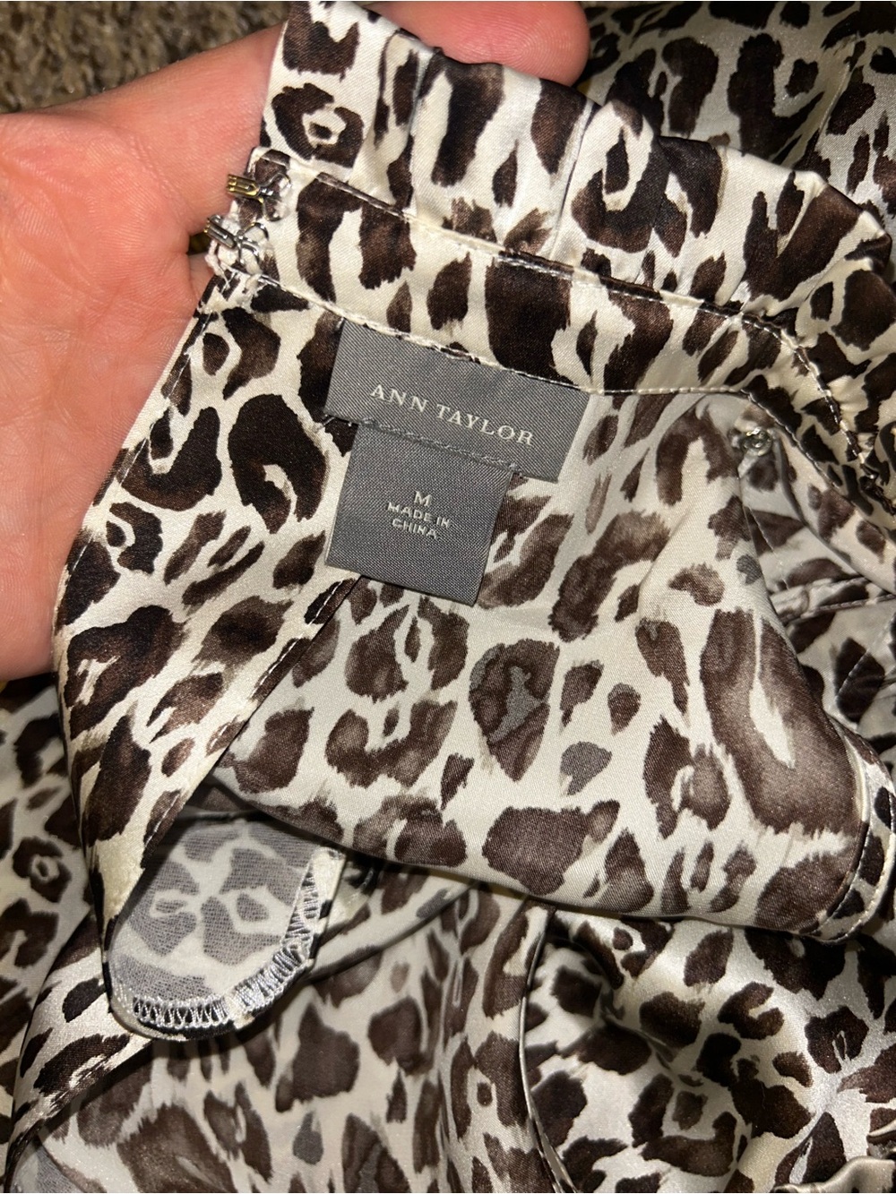 100% Silk Leopard Print Halter Top - Picture 2 of 6